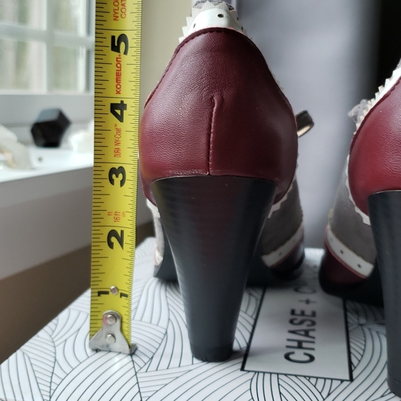 NIB Burgundy Dora t-strap pumps - Picture 5 of 12